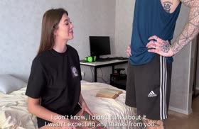 Подруга раздвинула ноги даже не снимая одежды