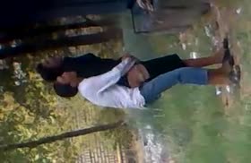 Случайный прохожий снимает порно узбекской пары